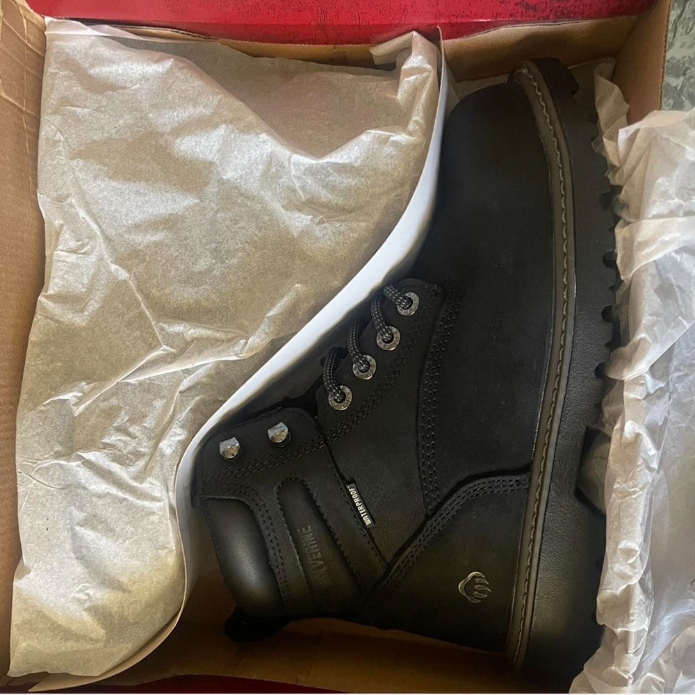 Wolverine black boots NEVER WORN